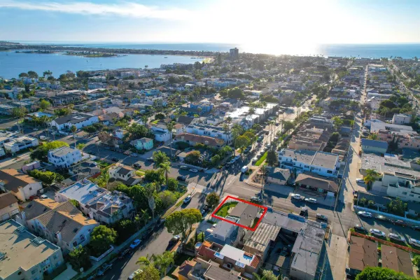 an aerial view of multiple house