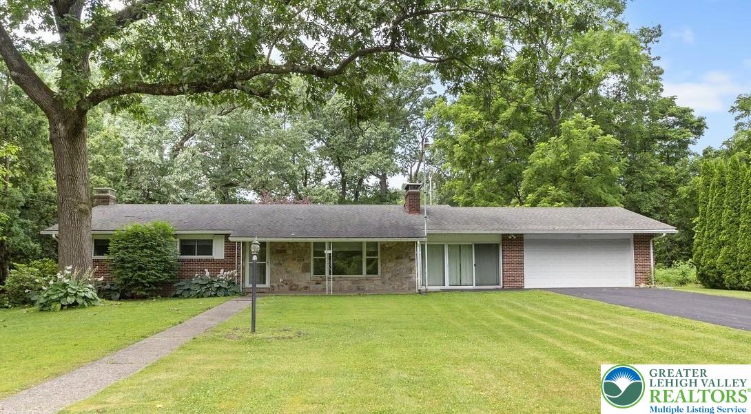 3449 Park Road Bethlehem, PA 18020 - Photo 1 of 31 Gallery Image 1