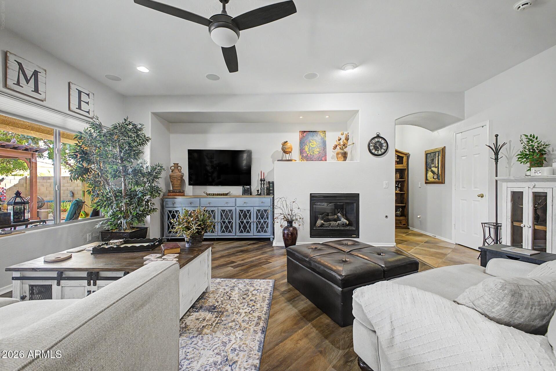 21187 East Alyssa Road Queen Creek, AZ 85142 - Photo 6 of 42 07 - Alyssa