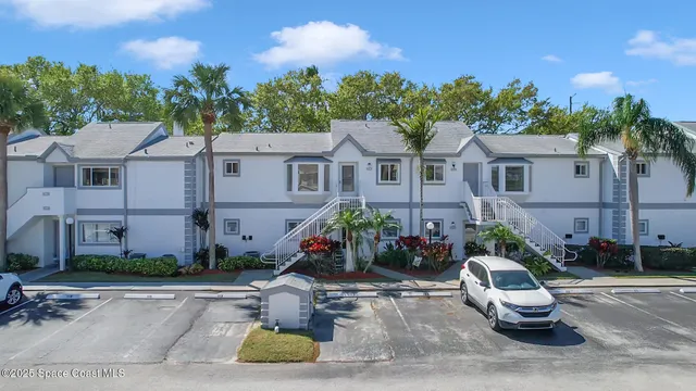 $289,000 | 115 Ocean Park Lane, Unit V290, Cape Canaveral, FL 32920