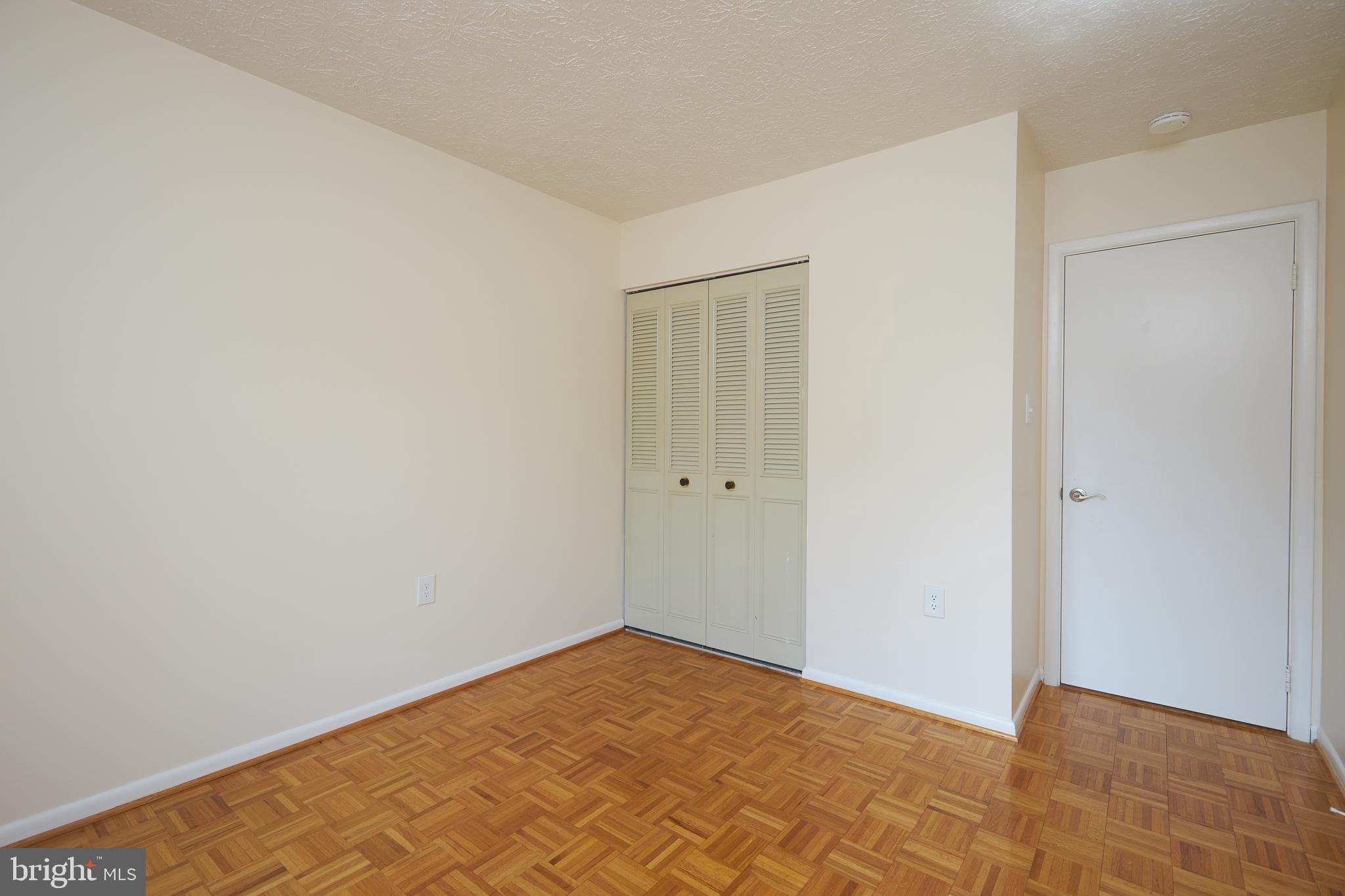 12033 Cheyenne Road Gaithersburg, MD 20878 - Photo 24 of 60 Third Bedroom