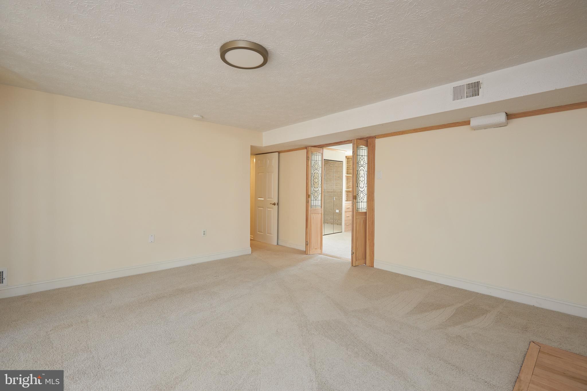 12033 Cheyenne Road Gaithersburg, MD 20878 - Photo 28 of 60 The Lower Level - Family Room