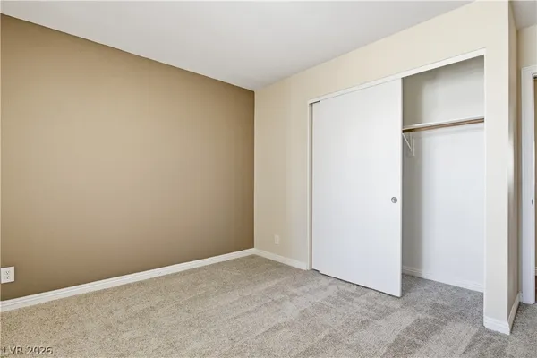 $2,395 | 5221 Percheron Street, Las Vegas, NV 89119