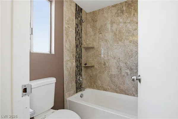 $2,395 | 5221 Percheron Street, Las Vegas, NV 89119