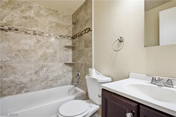 $2,395 | 5221 Percheron Street, Las Vegas, NV 89119