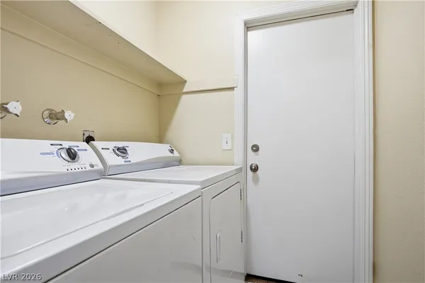 $2,395 | 5221 Percheron Street, Las Vegas, NV 89119