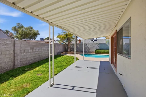 $2,395 | 5221 Percheron Street, Las Vegas, NV 89119