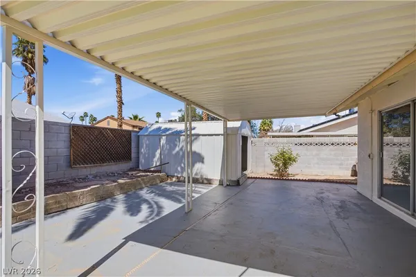 $2,395 | 5221 Percheron Street, Las Vegas, NV 89119