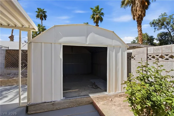 $2,395 | 5221 Percheron Street, Las Vegas, NV 89119