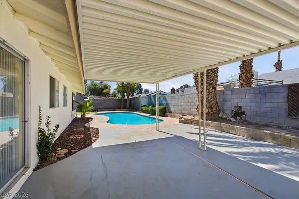 $2,395 | 5221 Percheron Street, Las Vegas, NV 89119
