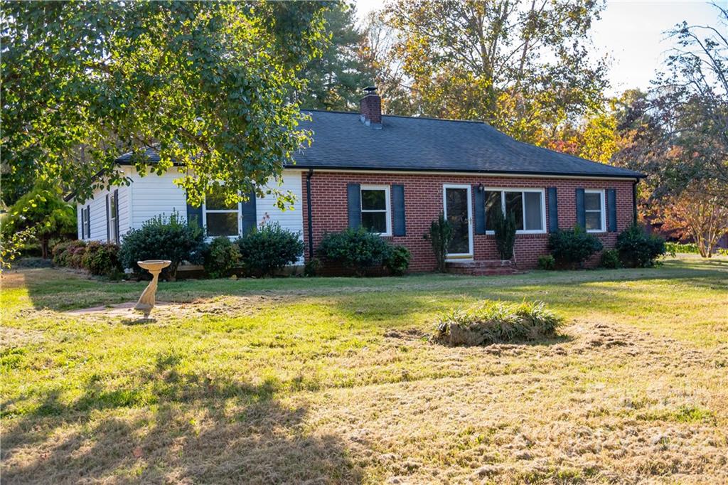 2787 Pax Hill Road Morganton, NC 28655 - Photo 2 of 32 Gallery Image 2