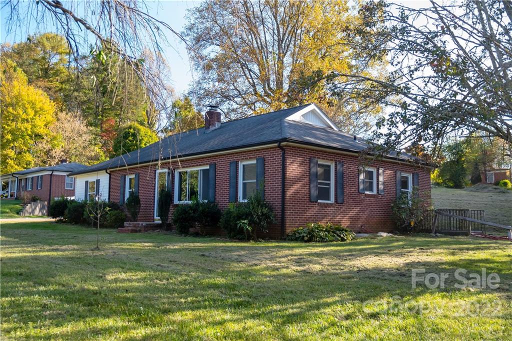 2787 Pax Hill Road Morganton, NC 28655 - Photo 3 of 32 Gallery Image 3