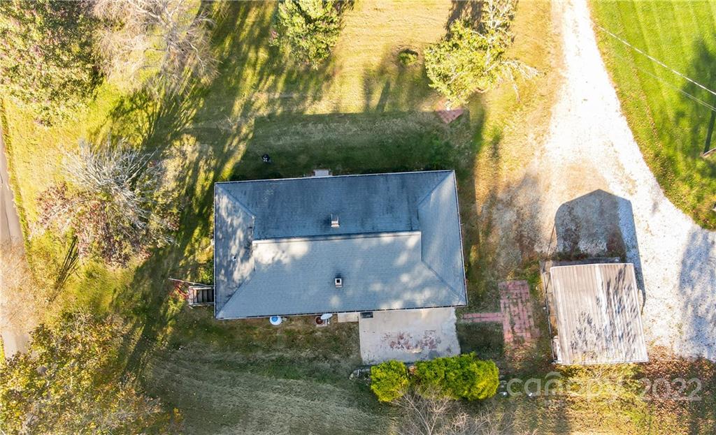 2787 Pax Hill Road Morganton, NC 28655 - Photo 10 of 32 Gallery Image 10