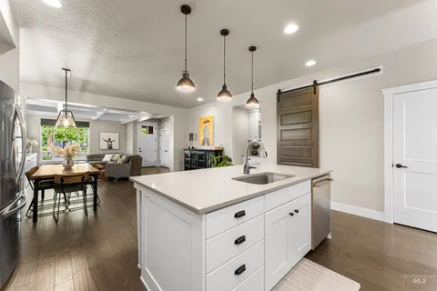 $710,000 | 4453 East Parkcenter Boulevard, Boise, ID 83716