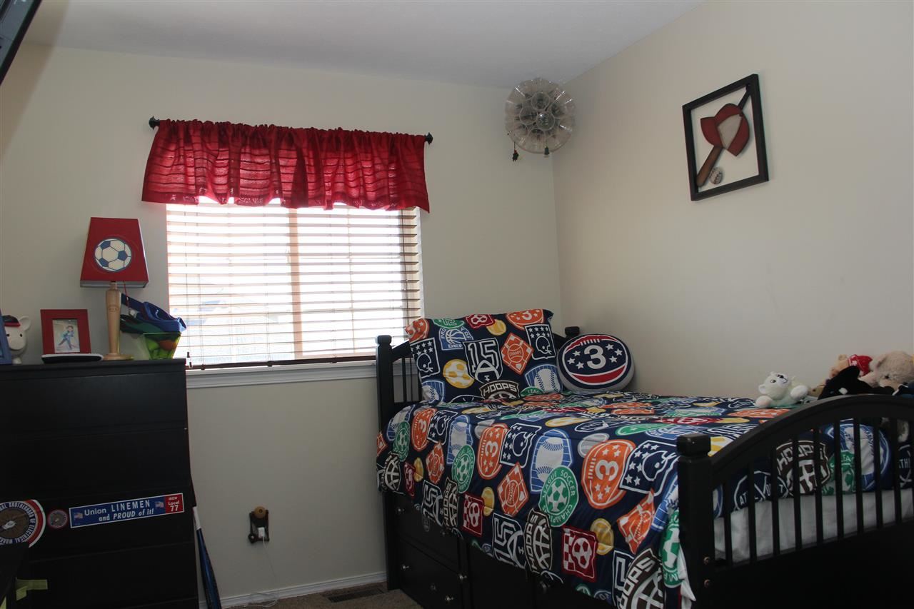 2910 West Hawthorne Road Spokane, WA 99208 - Photo 11 of 20