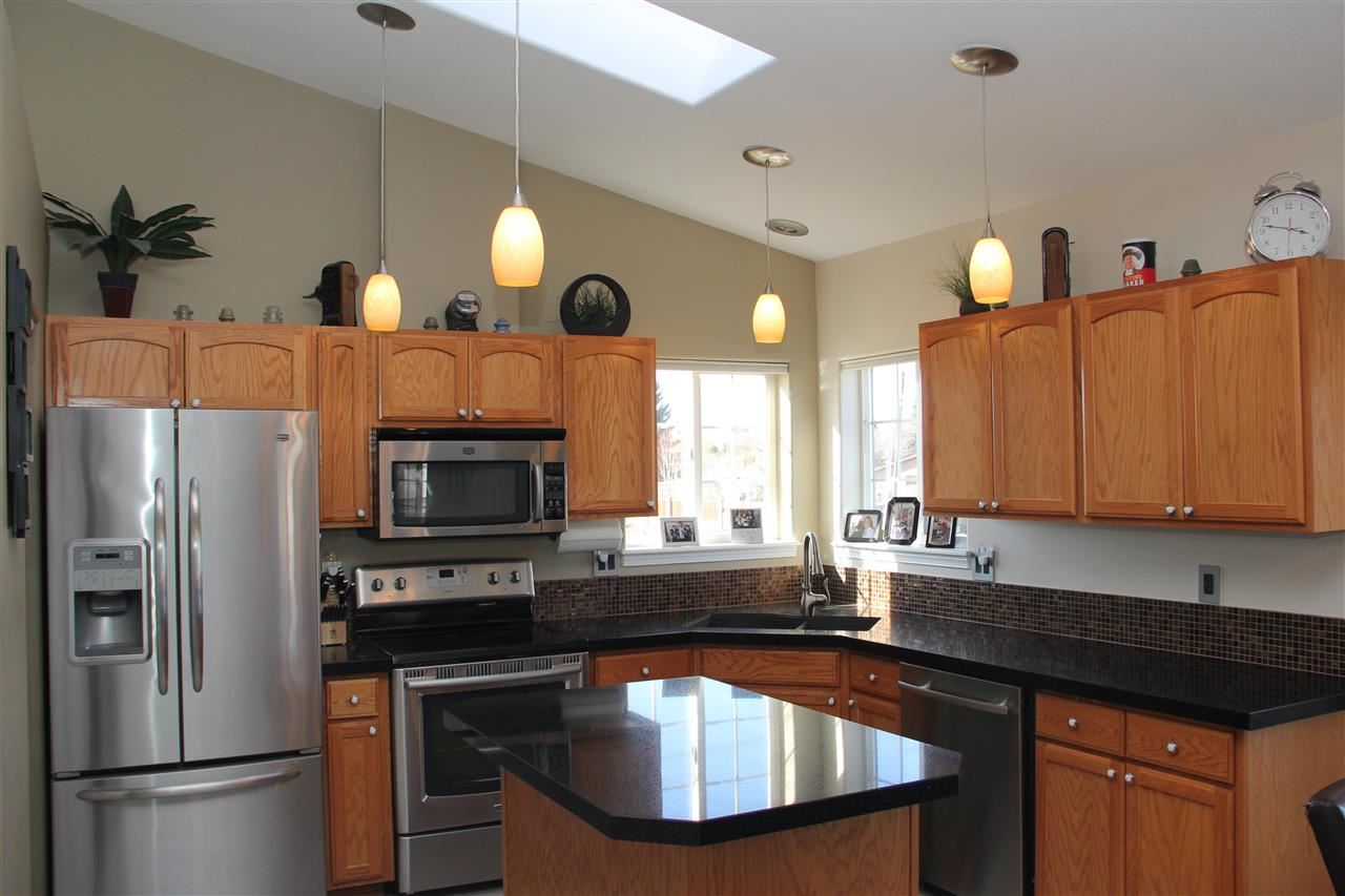 2910 West Hawthorne Road Spokane, WA 99208 - Photo 6 of 20