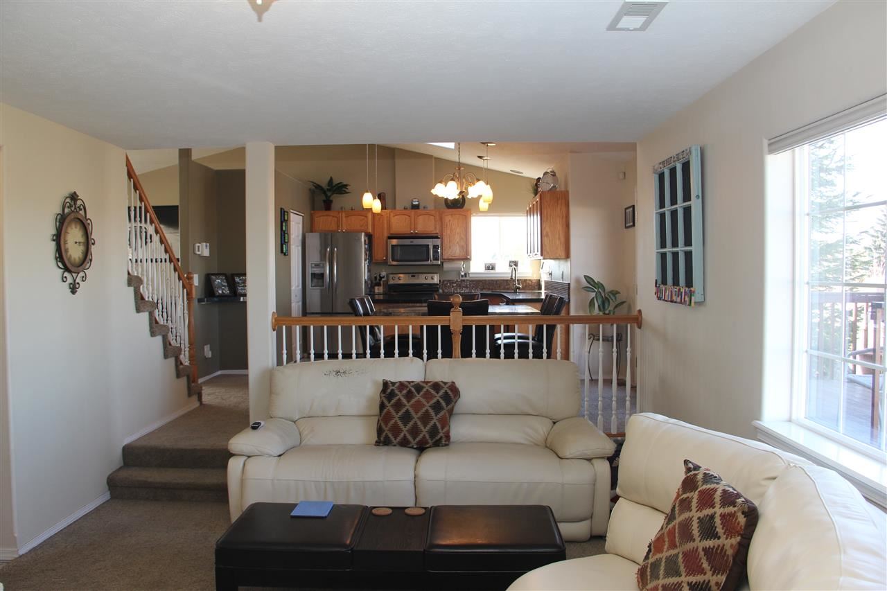 2910 West Hawthorne Road Spokane, WA 99208 - Photo 8 of 20