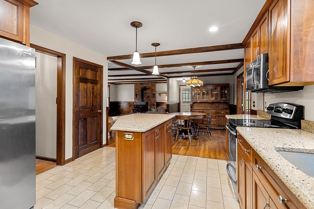 84 Off Groton School Road Ayer, MA 01432 - Photo 12 of 30