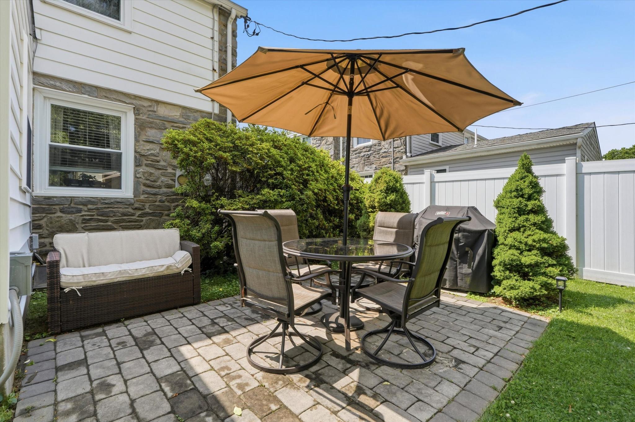 408 Maplewood Road Springfield, PA 19064 - Photo 22 of 24 Patio with pavers