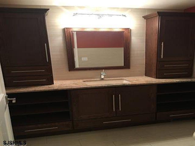 818 Shore Road Somers Point, NJ 08244 - Photo 7 of 13 Gallery Image 7