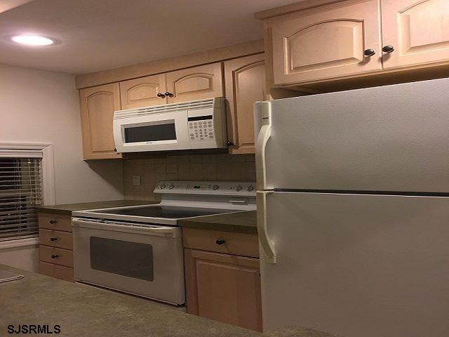 818 Shore Road Somers Point, NJ 08244 - Photo 10 of 13 Gallery Image 10