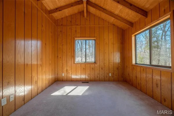 $489,900 | 2442 Linden Point Drive, Innsbrook, MO 63390