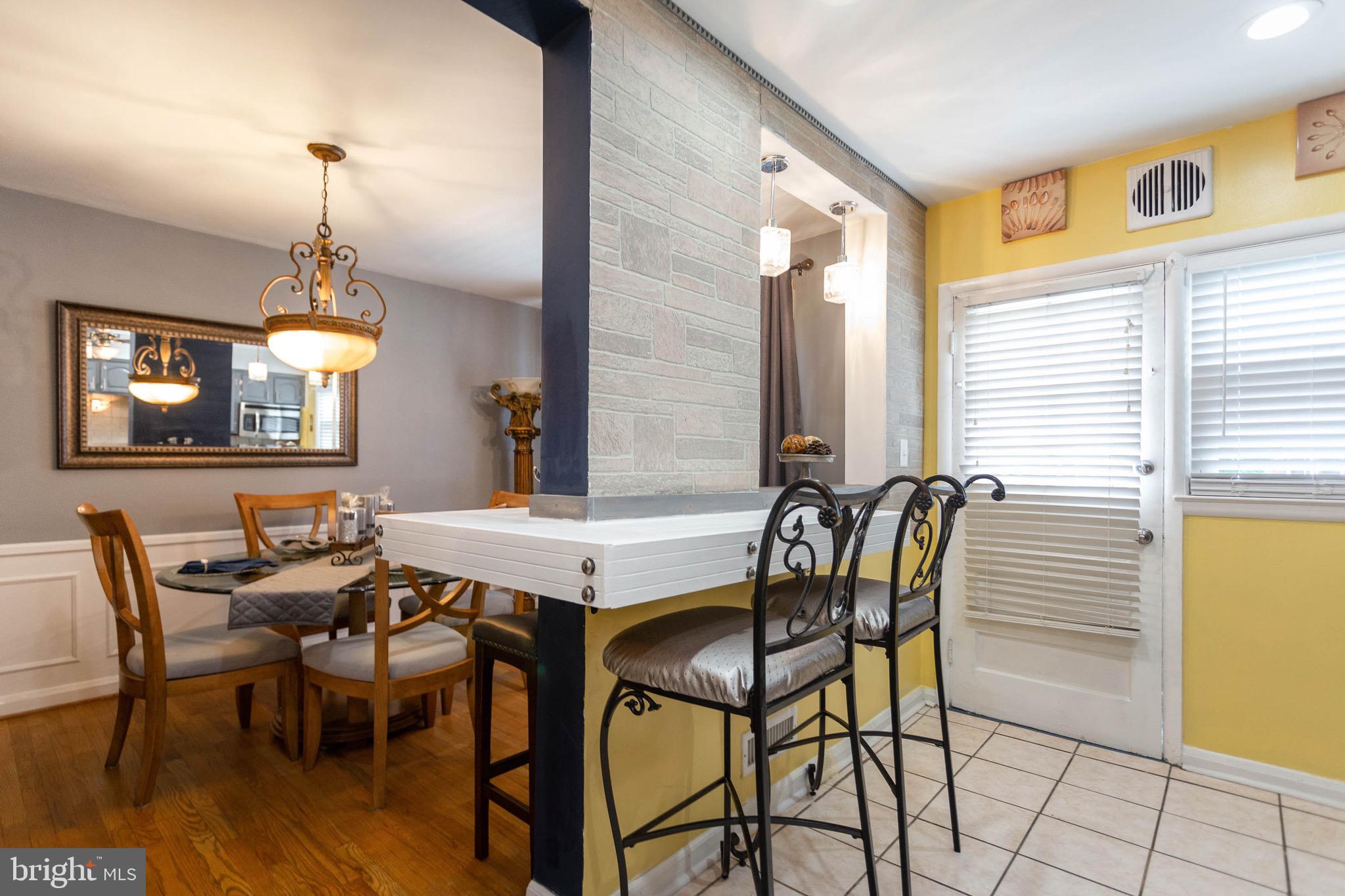 6114 Edlynne Road Baltimore, MD 21239 - Photo 11 of 35