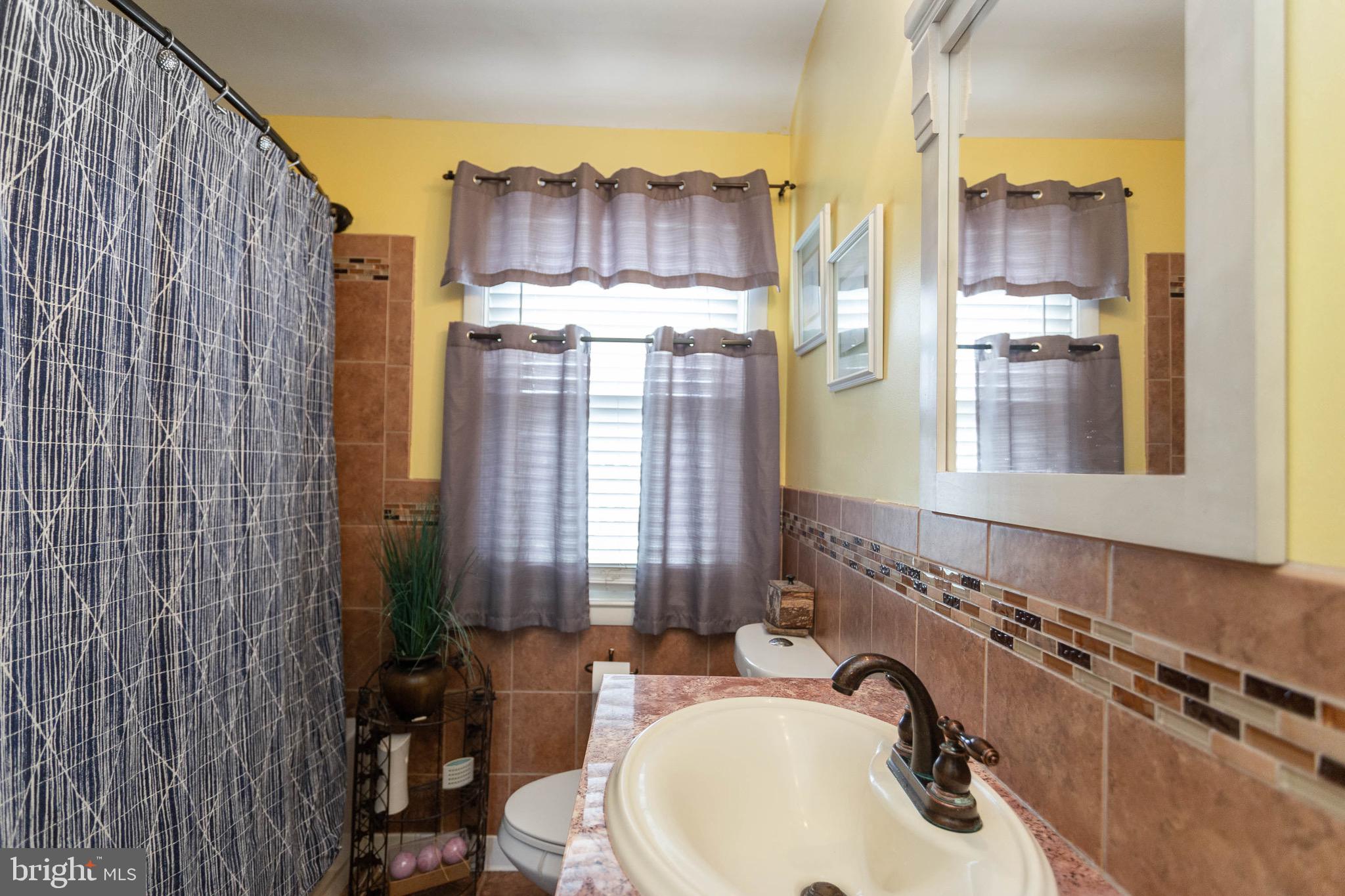 6114 Edlynne Road Baltimore, MD 21239 - Photo 27 of 35