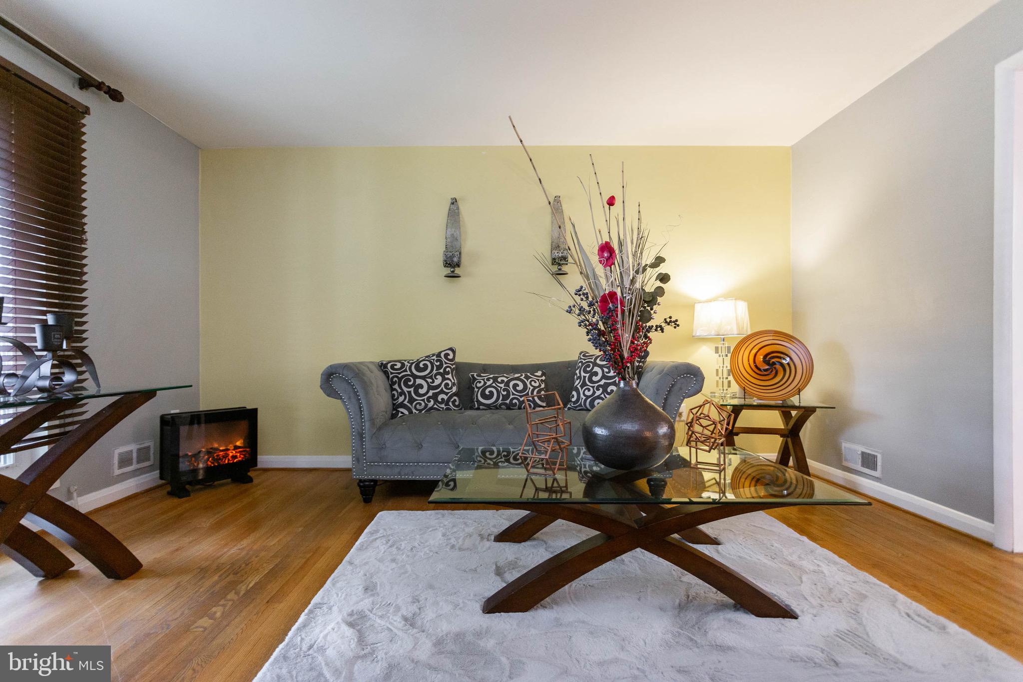 6114 Edlynne Road Baltimore, MD 21239 - Photo 7 of 35