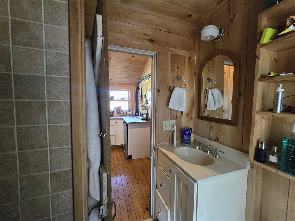 60 Echo Lake Road Leverett, MA 01054 - Photo 17 of 26