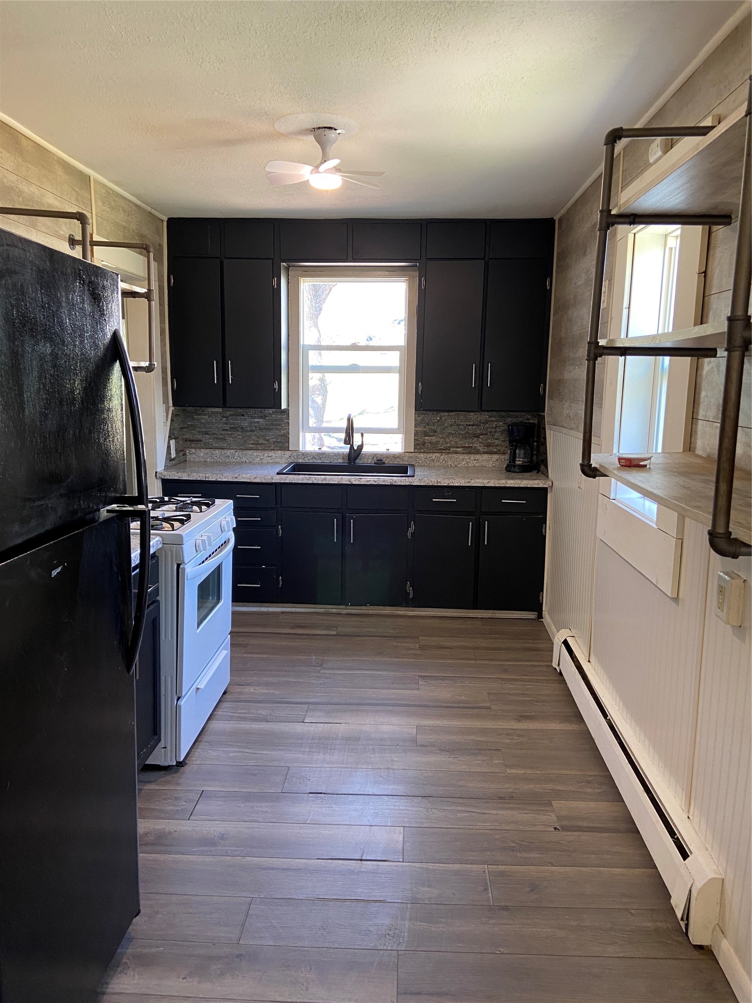 1112 Superior Street Spooner, WI 54801 - Photo 8 of 22