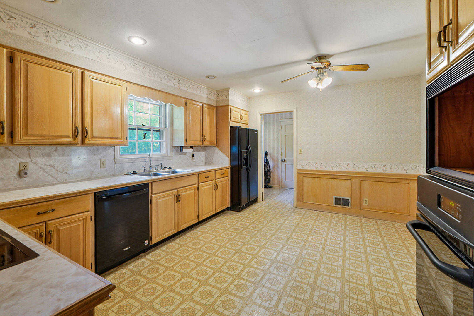 1914 Byrnes Road North Augusta, SC 29841 - Photo 11 of 45 Gallery Image 11