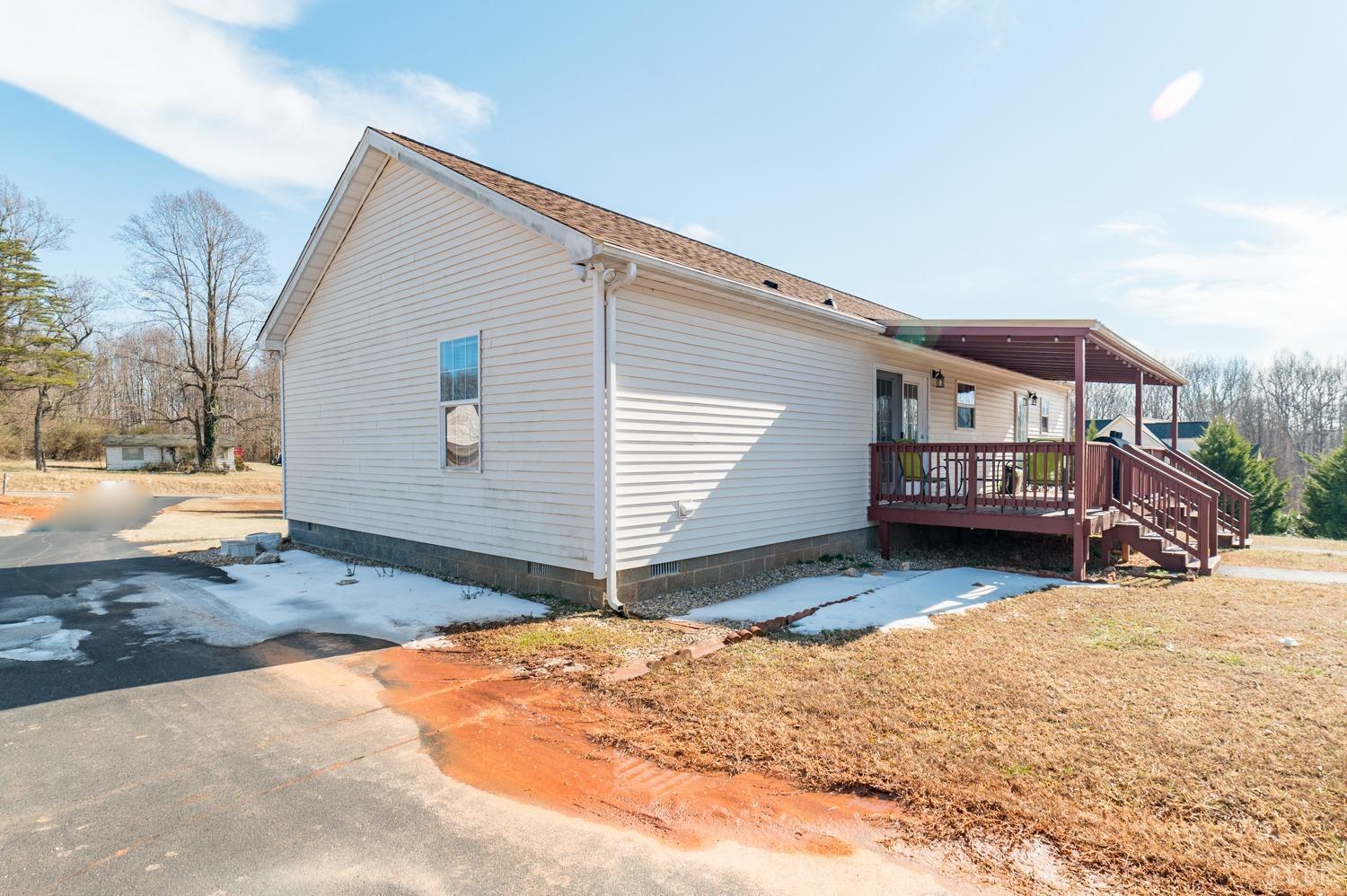 366 Riverview Road Madison Heights, VA 24572 - Photo 40 of 49 Gallery Image 40