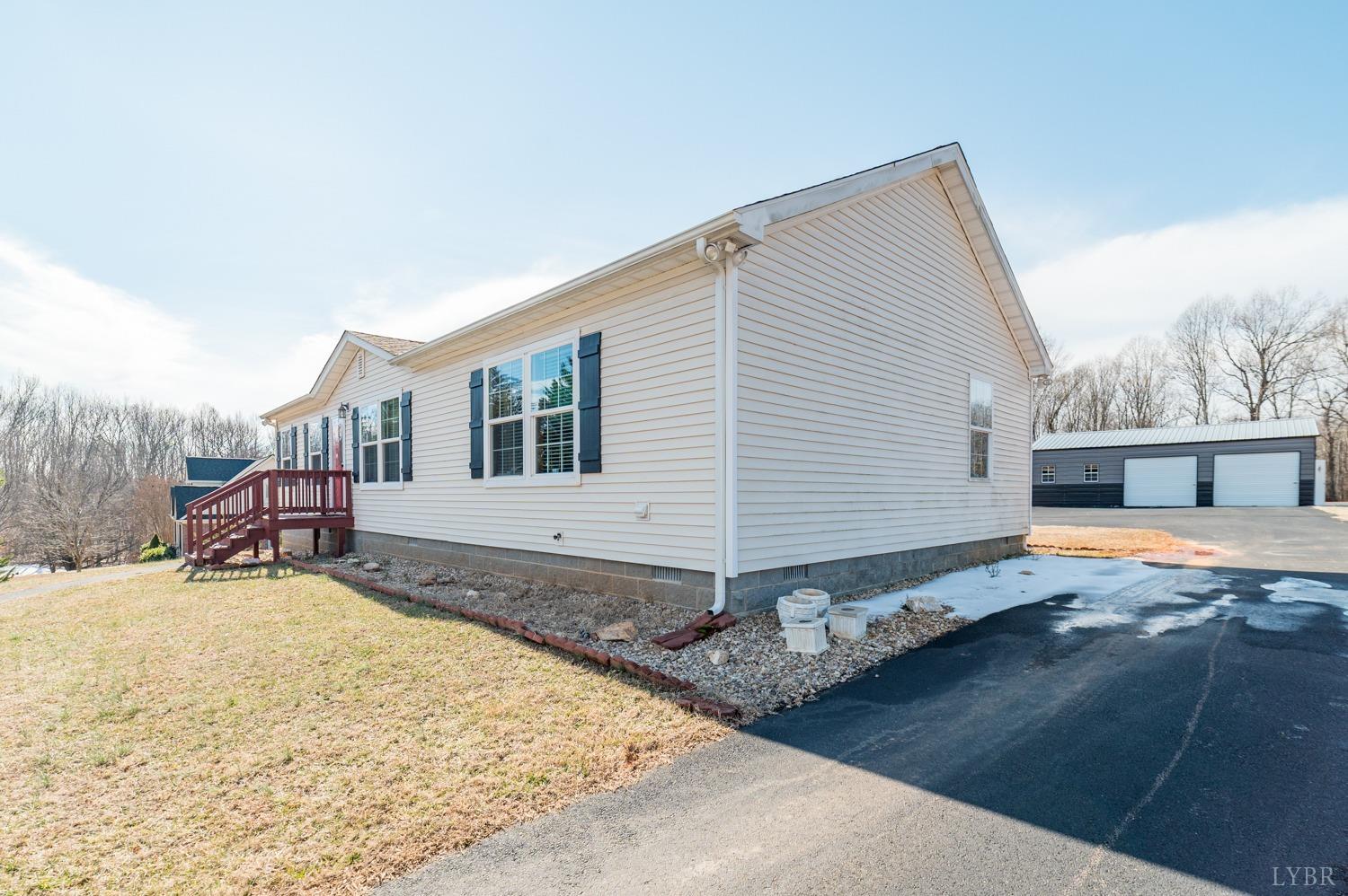 366 Riverview Road Madison Heights, VA 24572 - Photo 42 of 49 Gallery Image 42