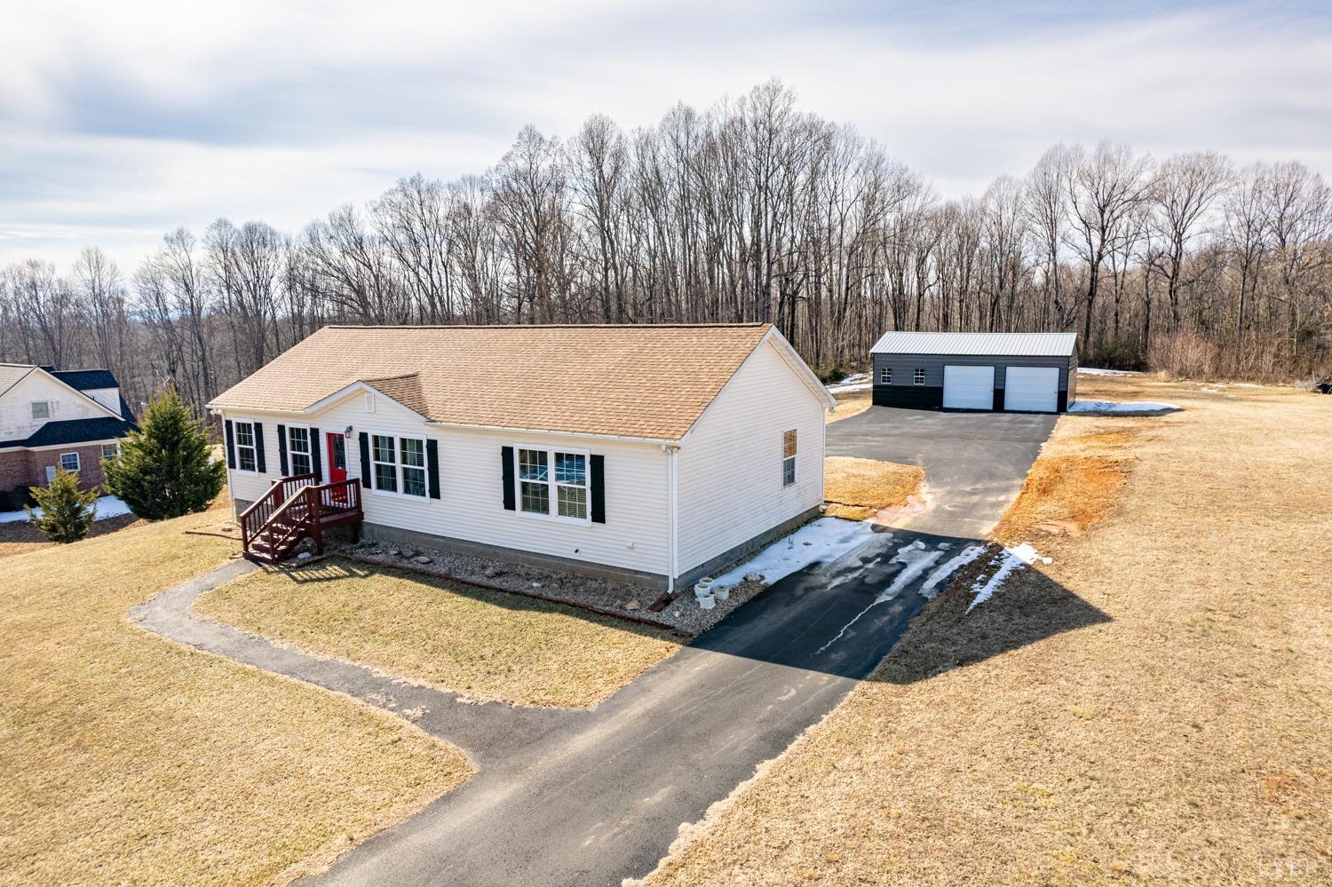 366 Riverview Road Madison Heights, VA 24572 - Photo 43 of 49 Gallery Image 43