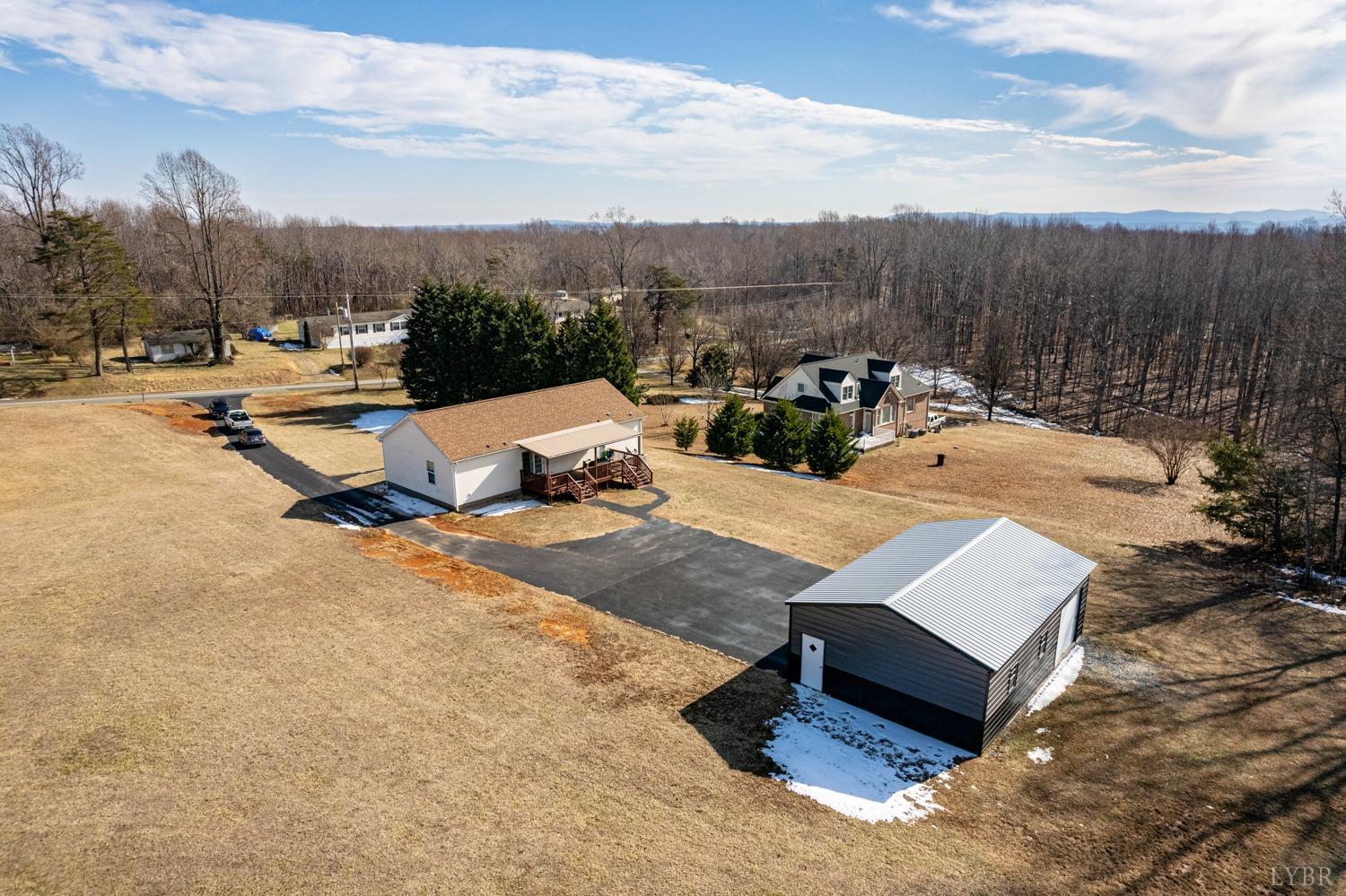 366 Riverview Road Madison Heights, VA 24572 - Photo 45 of 49 Gallery Image 45