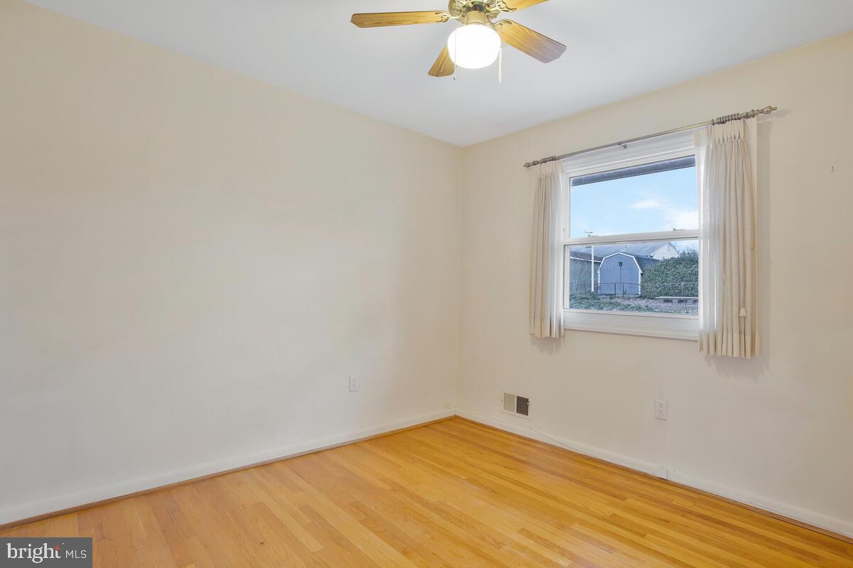 11214 Emack Road Beltsville, MD 20705 - Photo 17 of 42 Gallery Image 17