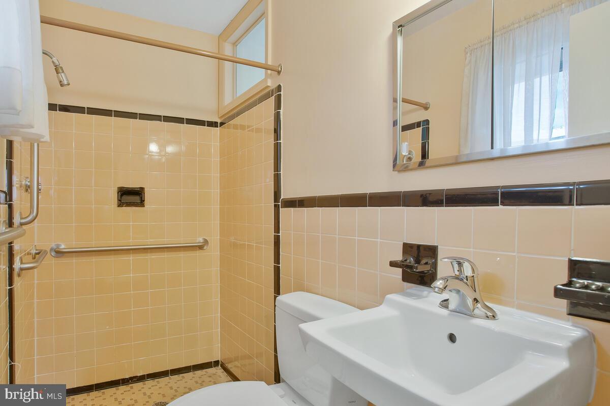 11214 Emack Road Beltsville, MD 20705 - Photo 22 of 42 Gallery Image 22