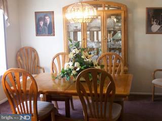 3828 Charteris Road Philadelphia, PA 19154 - Photo 3 of 6 Gallery Image 3