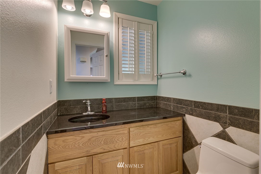 17828 Dubuque Road Snohomish, WA 98290 - Photo 17 of 40 Gallery Image 17