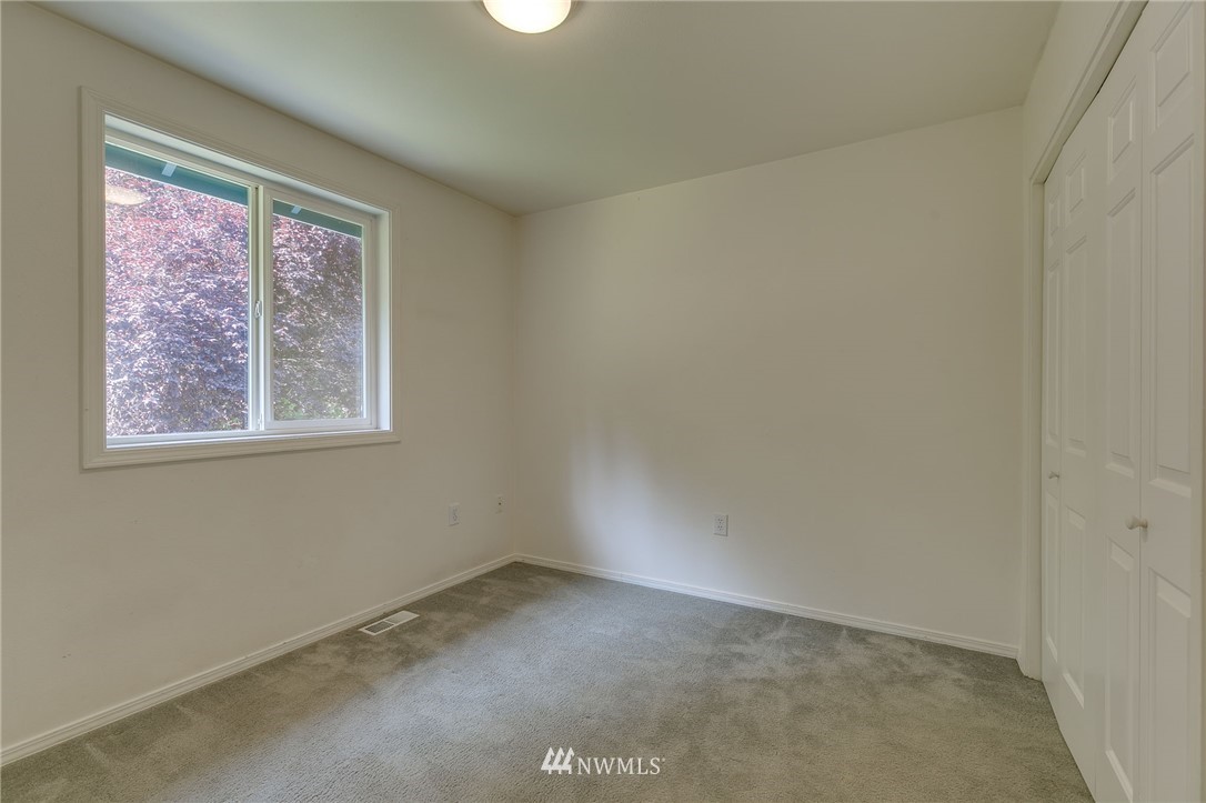 17828 Dubuque Road Snohomish, WA 98290 - Photo 25 of 40 Gallery Image 25