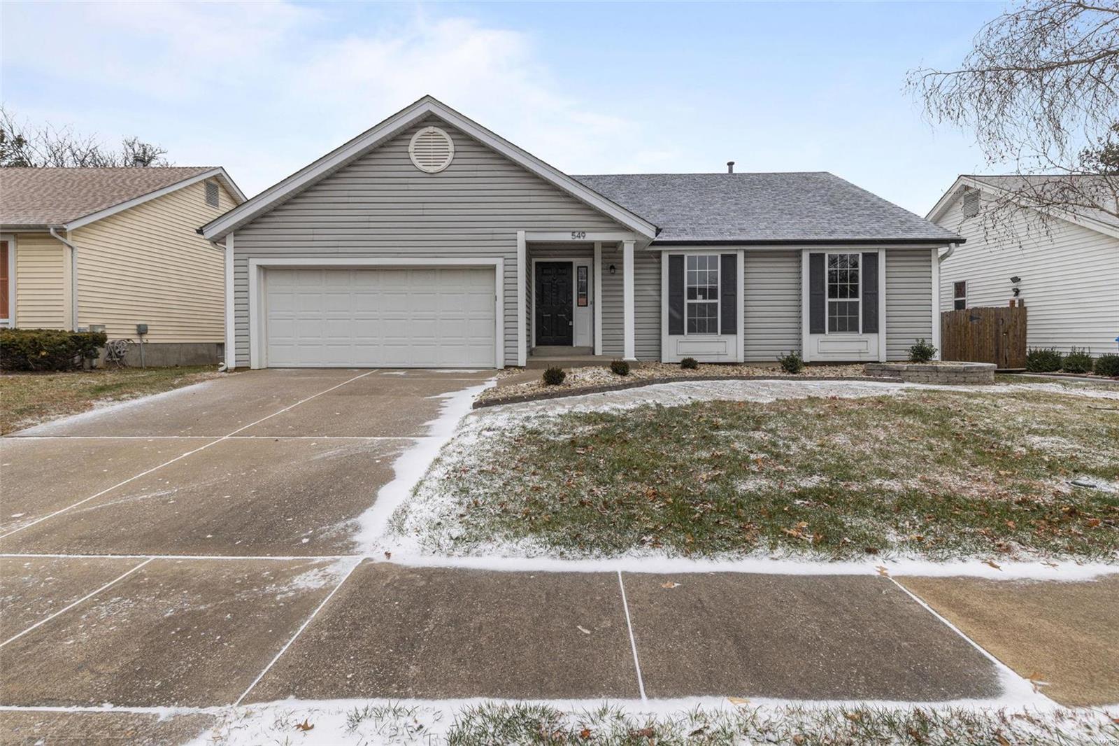 549 Rancho Lane Florissant, MO 63031 - Photo 1 of 45