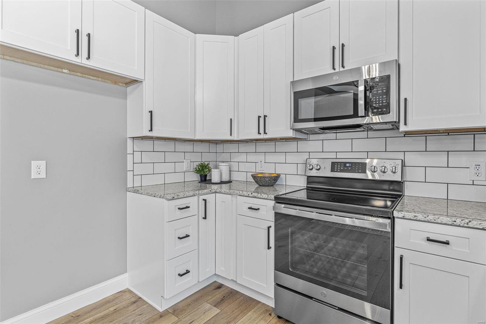 549 Rancho Lane Florissant, MO 63031 - Photo 17 of 45