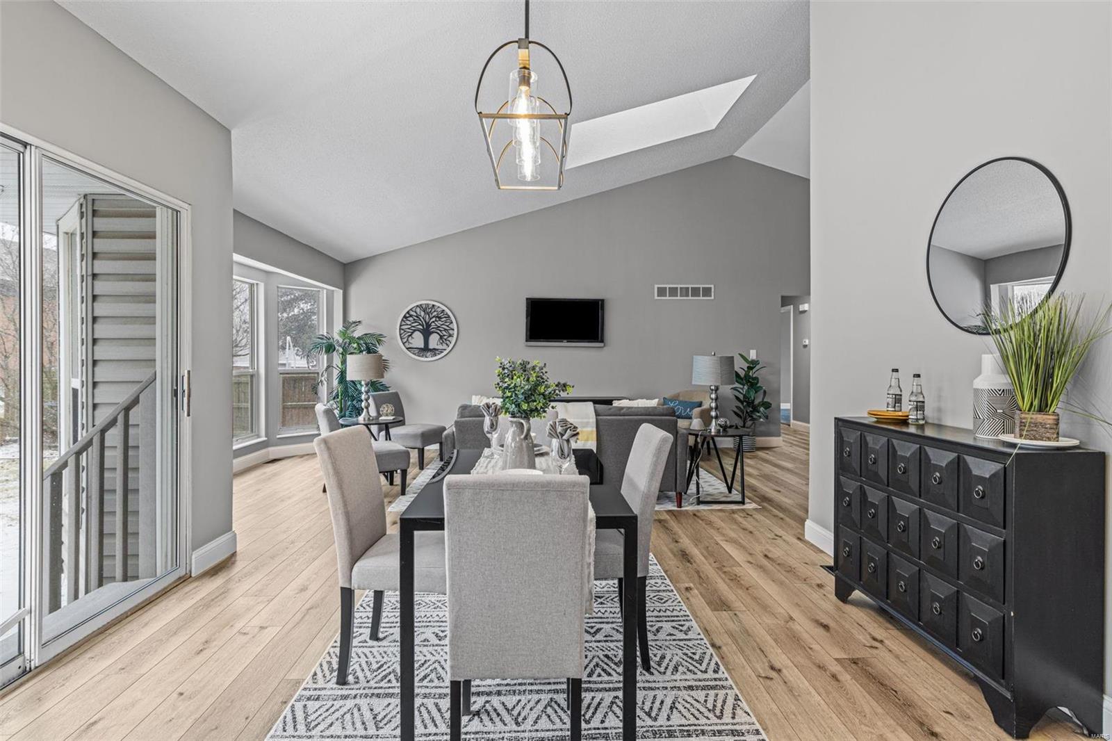 549 Rancho Lane Florissant, MO 63031 - Photo 22 of 45