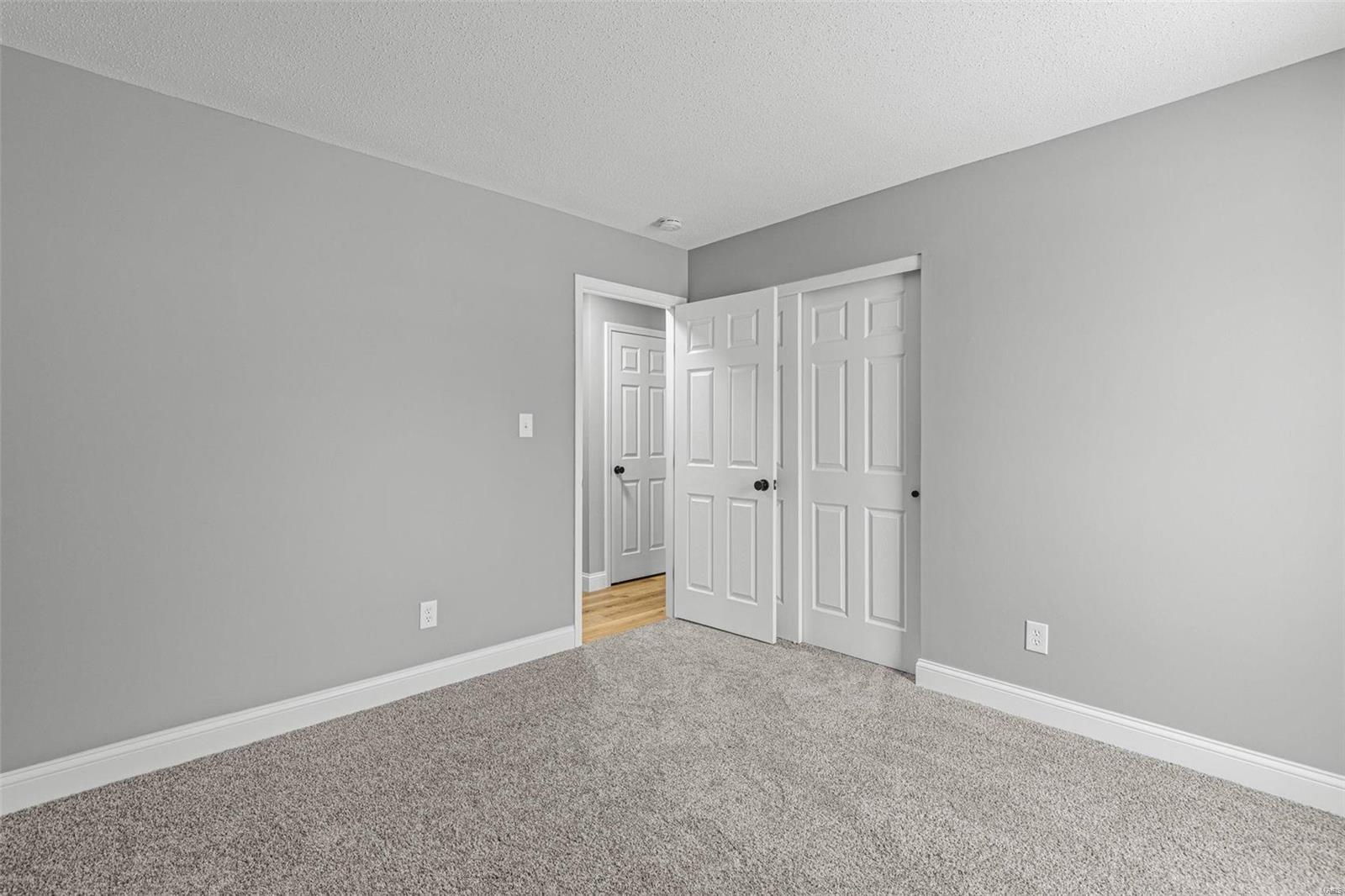 549 Rancho Lane Florissant, MO 63031 - Photo 28 of 45