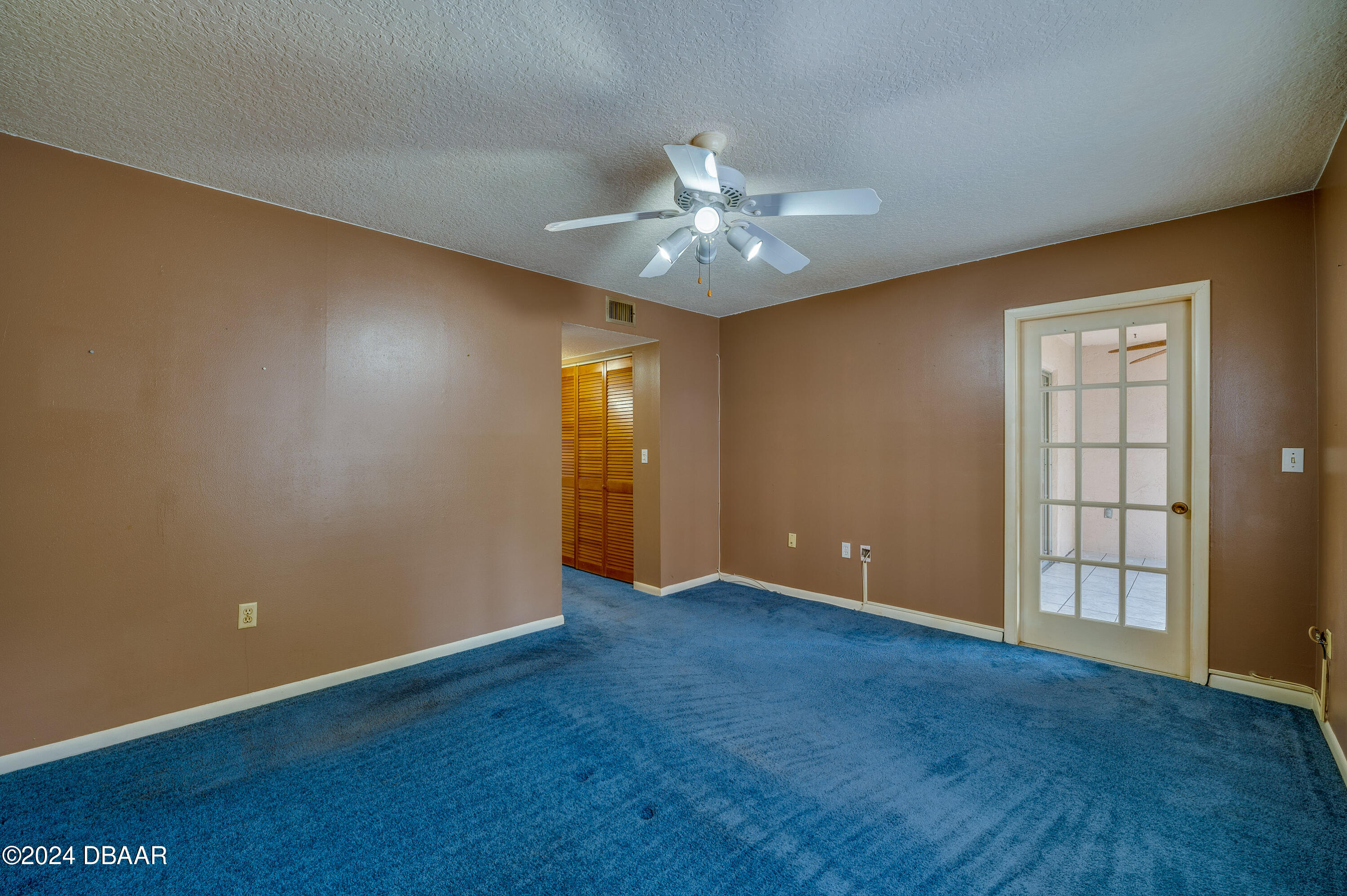 640 North Nova Road, Unit 212 Ormond Beach, FL 32174 - Photo 13 of 48 640 N. Nova Rd. #212-29