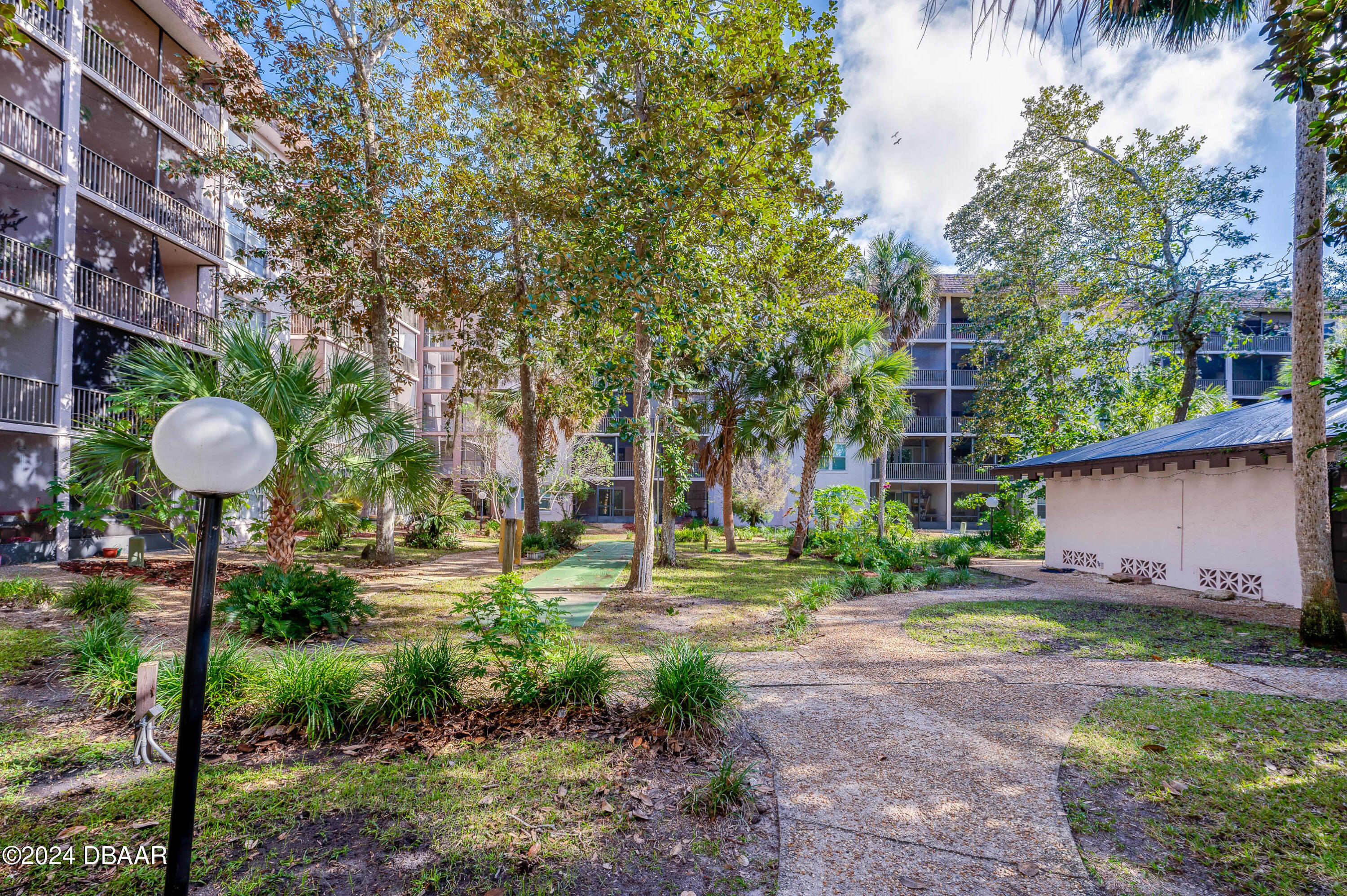 640 North Nova Road, Unit 212 Ormond Beach, FL 32174 - Photo 23 of 48 640 N. Nova Rd. #212-4