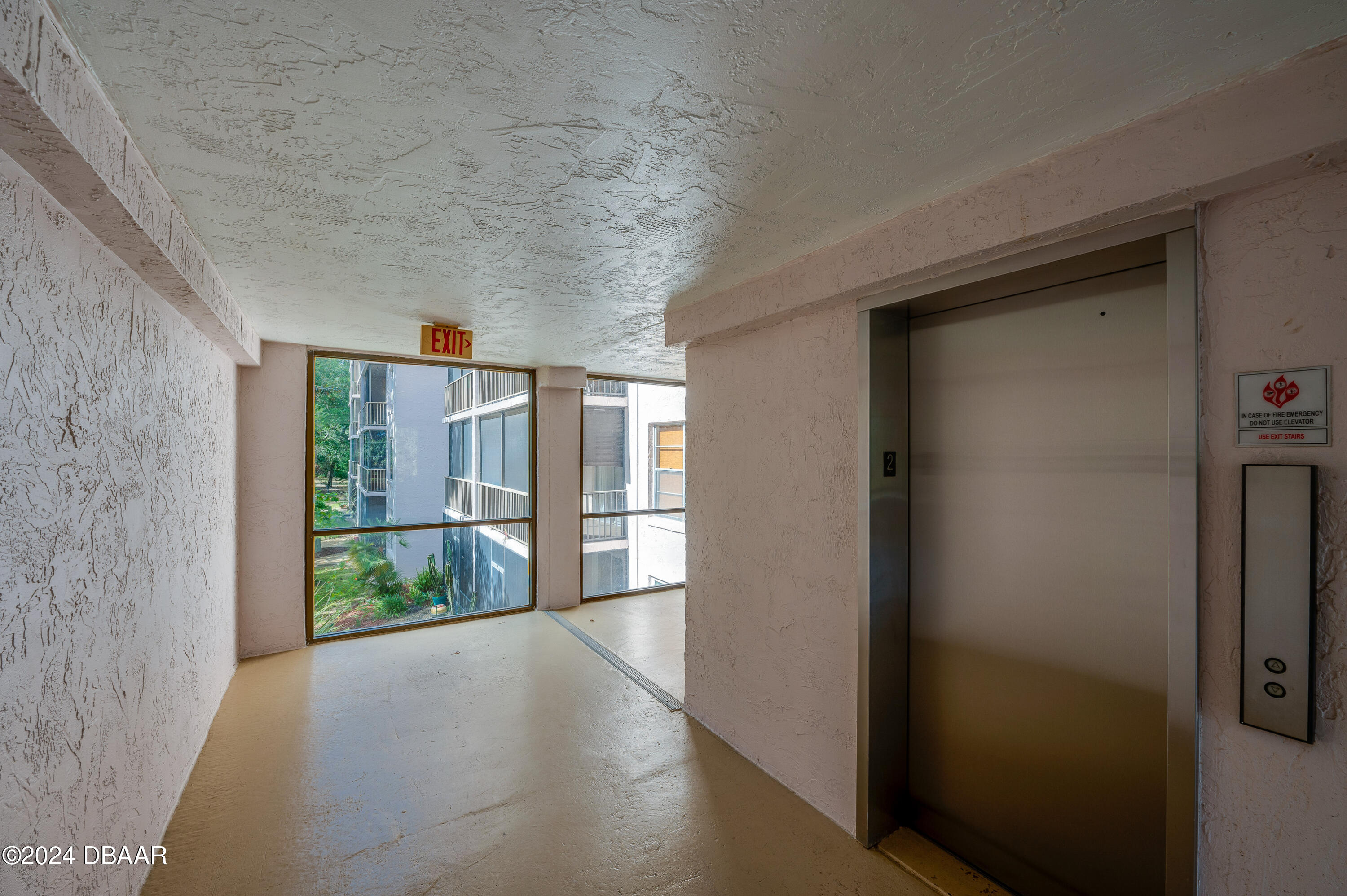 640 North Nova Road, Unit 212 Ormond Beach, FL 32174 - Photo 4 of 48 640 N. Nova Rd. #212-34