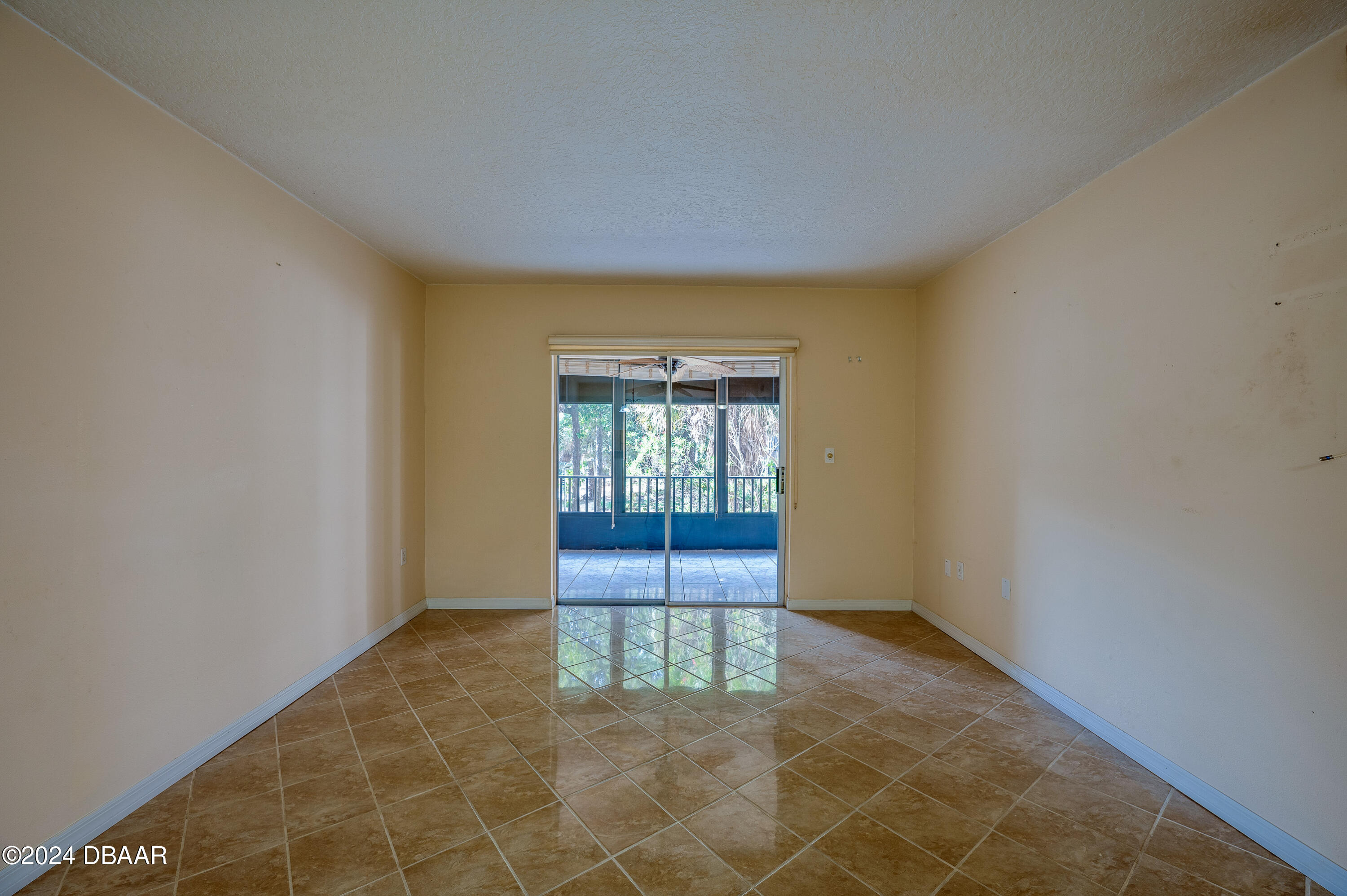 640 North Nova Road, Unit 212 Ormond Beach, FL 32174 - Photo 7 of 48 640 N. Nova Rd. #212-20