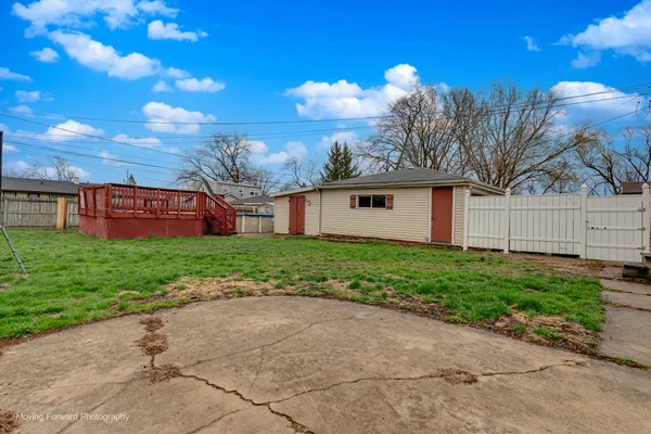 $257,900 | 14325 Kilbourn Avenue, Midlothian, IL 60445